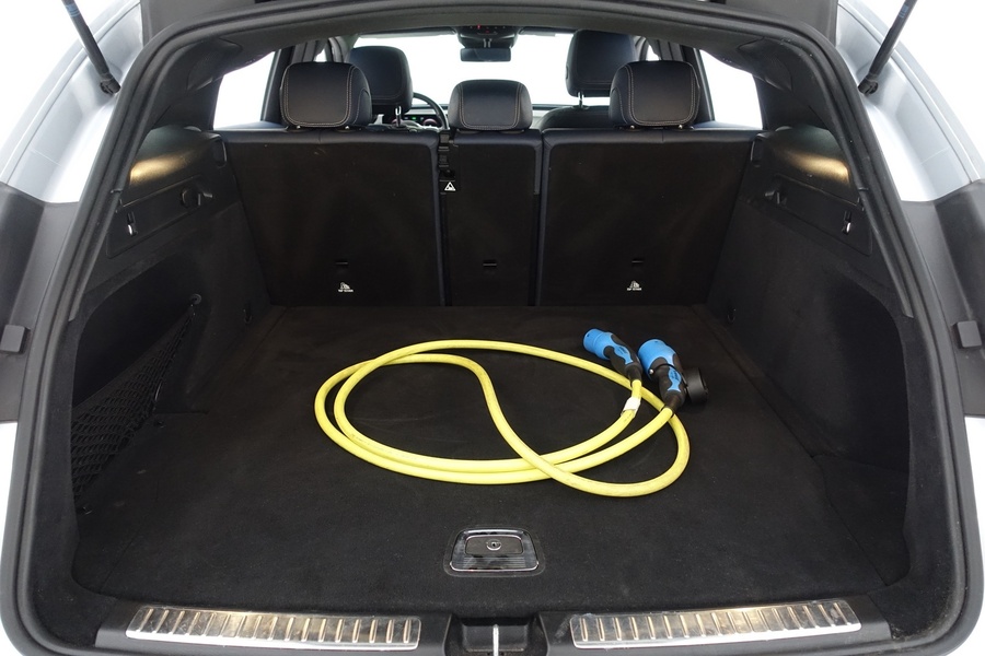 Mercedes-Benz EQC vaihtoauto