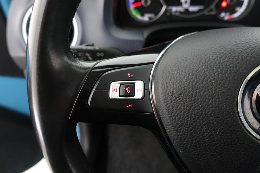 Volkswagen up! vaihtoauto