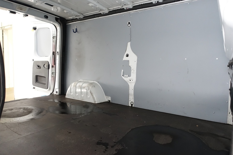 Nissan NV300 vaihtoauto