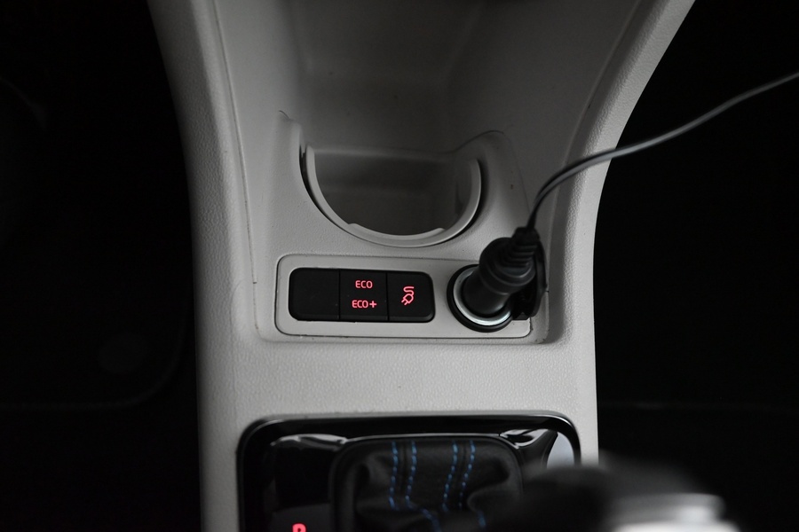 Volkswagen up! vaihtoauto