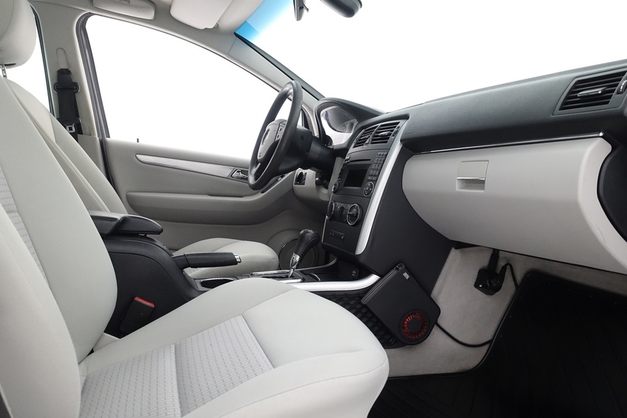 Mercedes-Benz B vaihtoauto