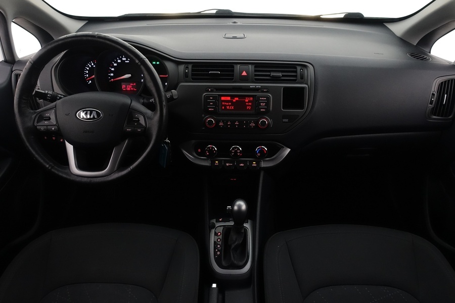 Kia Rio vaihtoauto