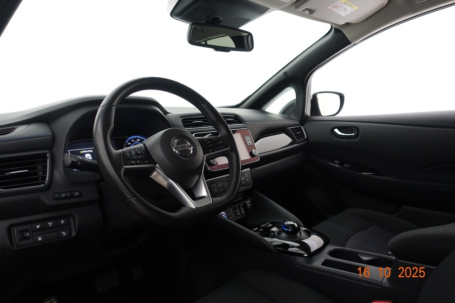 Nissan Leaf vaihtoauto