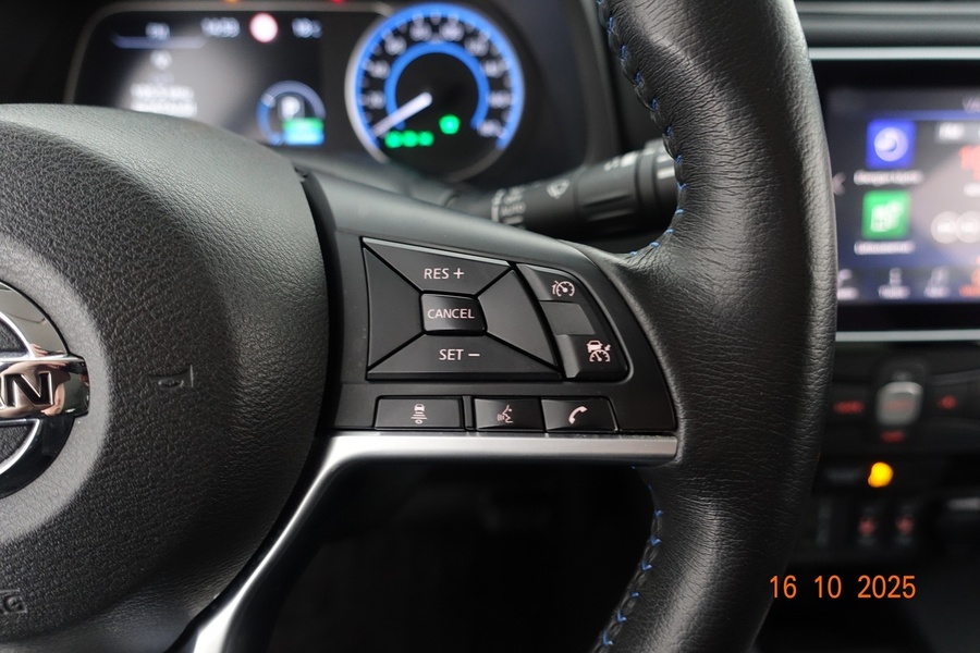 Nissan Leaf vaihtoauto