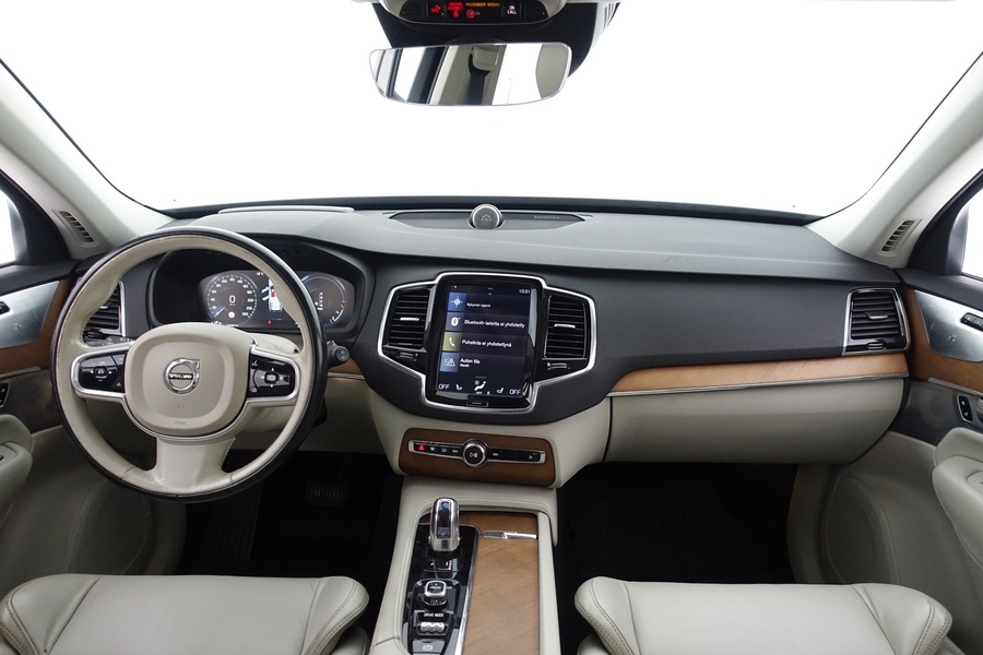 Volvo XC90 vaihtoauto