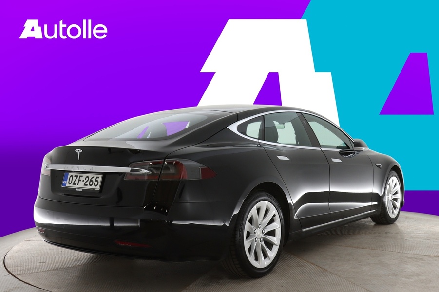 Tesla Model S vaihtoauto