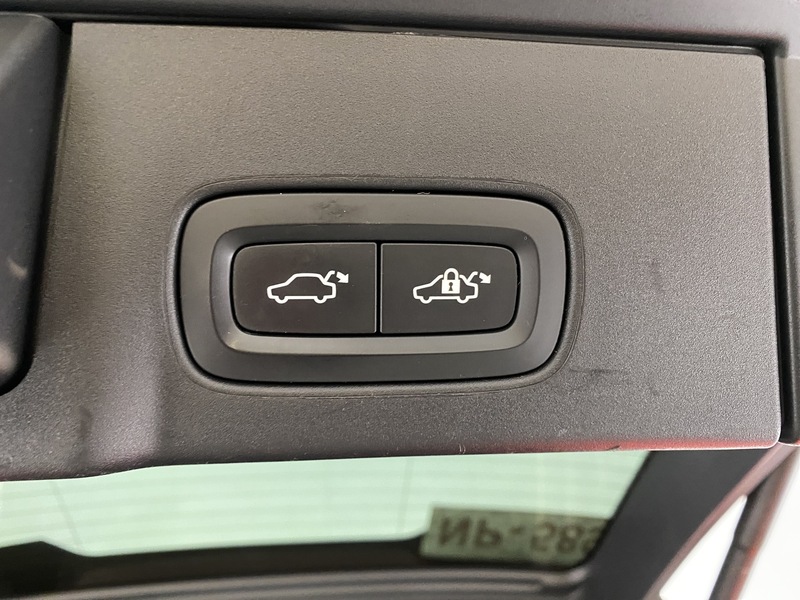 Volvo V90 Cross Country vaihtoauto