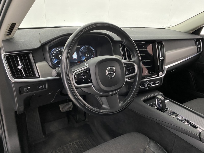 Volvo V90 Cross Country vaihtoauto