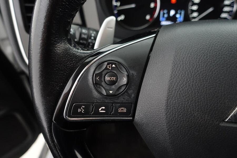 Mitsubishi Outlander vaihtoauto