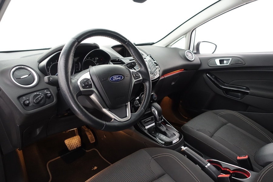 Ford Fiesta vaihtoauto