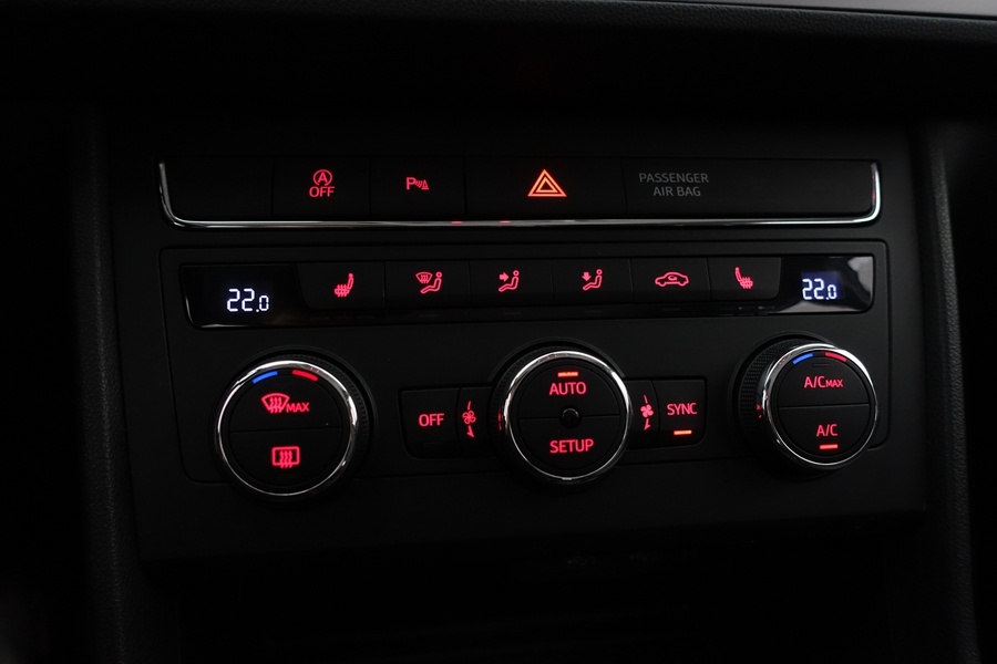 SEAT Leon ST vaihtoauto