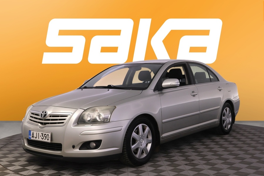 Toyota Avensis vaihtoauto