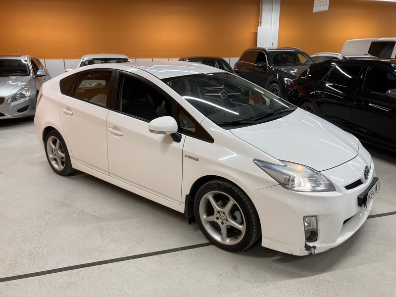 Toyota Prius vaihtoauto