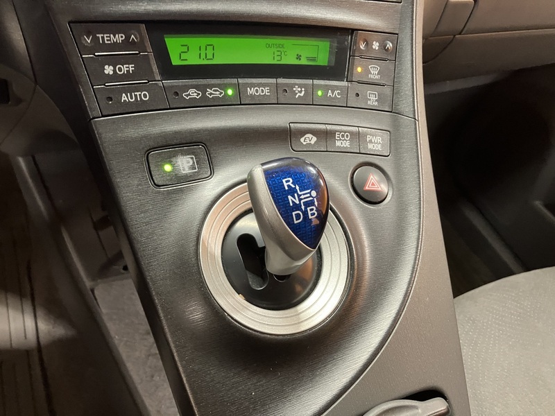 Toyota Prius vaihtoauto