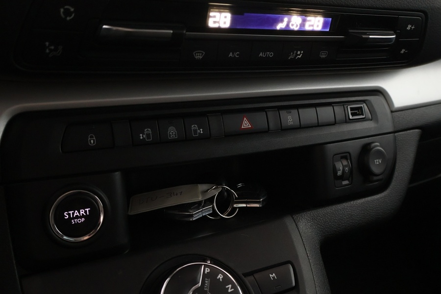 Citroën Spacetourer vaihtoauto