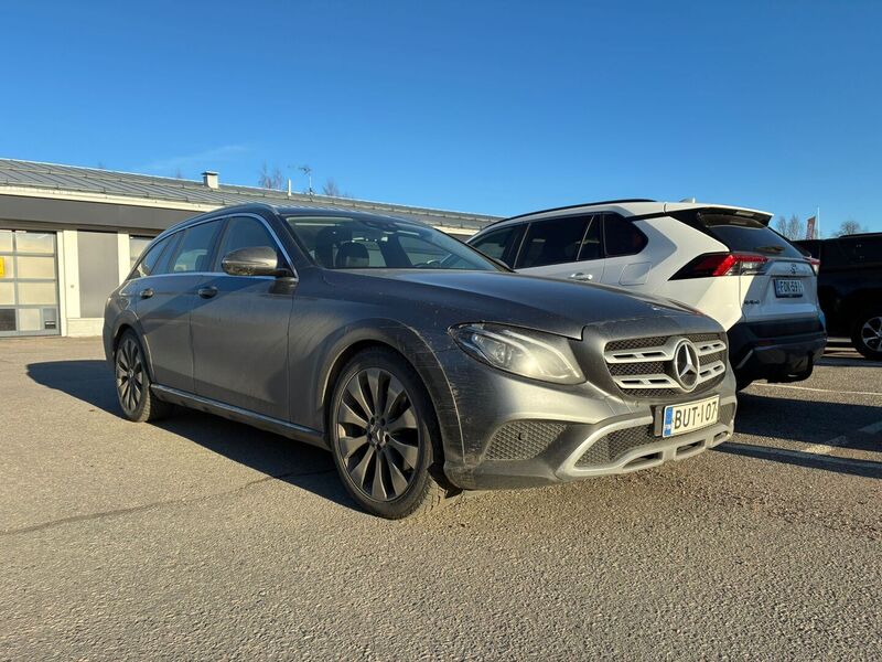 Mercedes-Benz E vaihtoauto