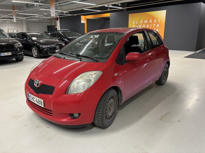 Toyota Yaris vaihtoauto