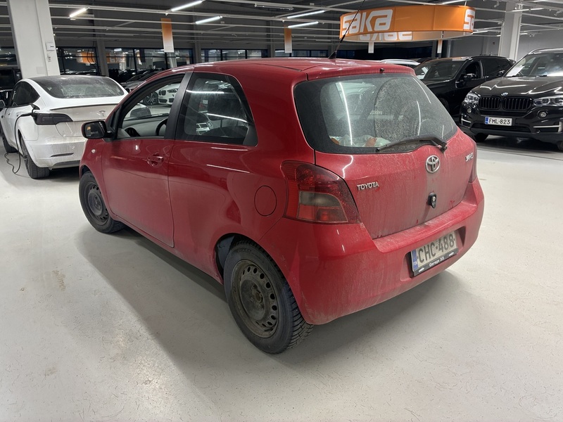 Toyota Yaris vaihtoauto