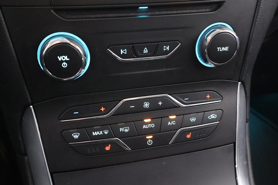 Ford S-MAX vaihtoauto