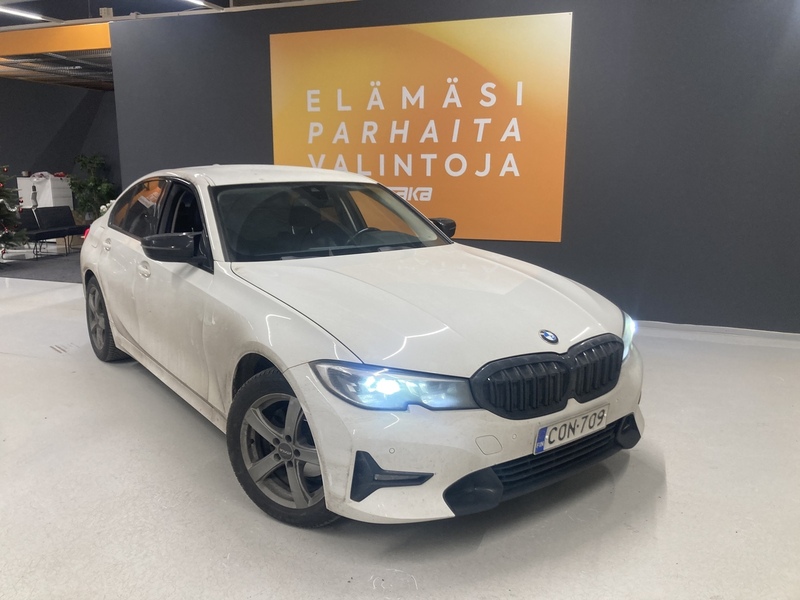 BMW 320 vaihtoauto