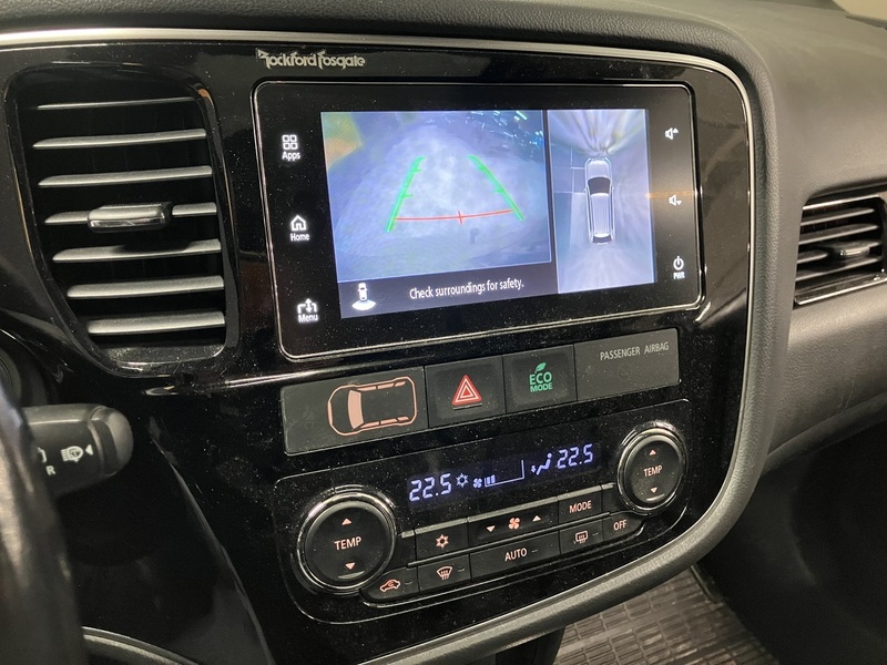 Mitsubishi Outlander PHEV vaihtoauto