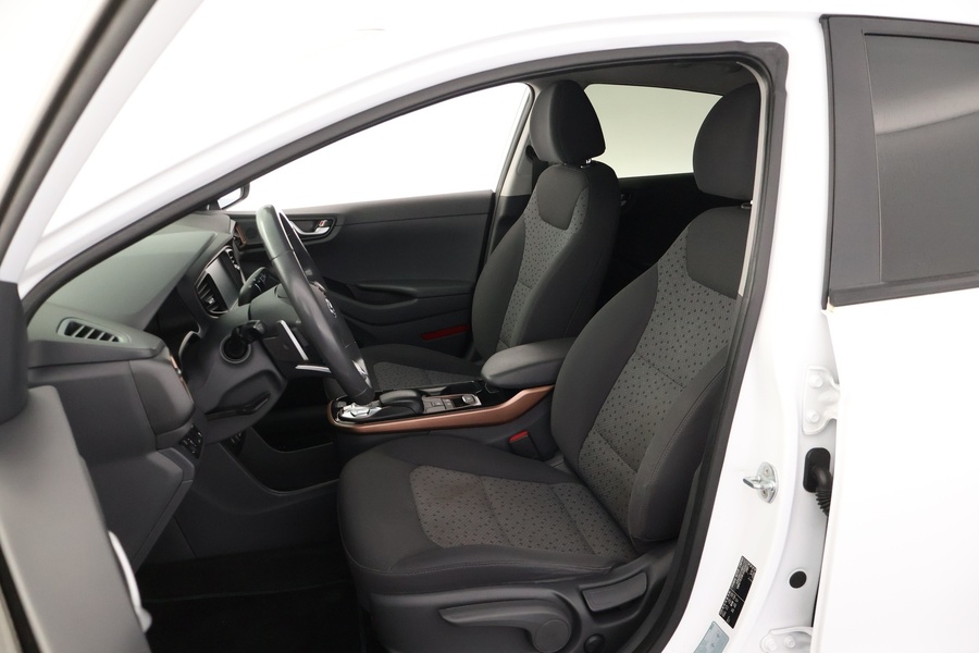 Hyundai IONIQ electric vaihtoauto