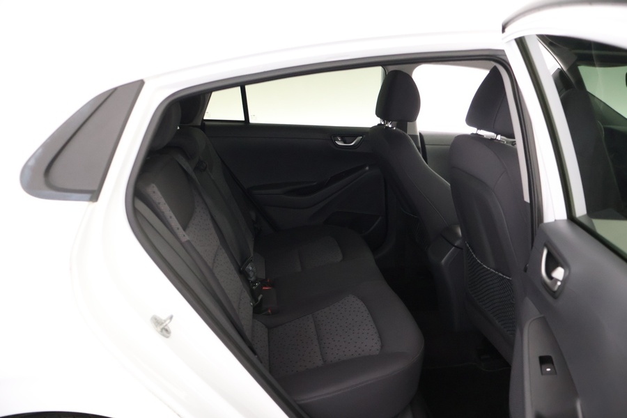 Hyundai IONIQ electric vaihtoauto