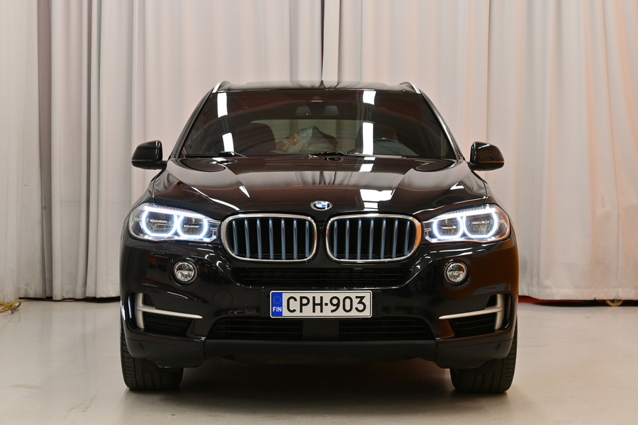 BMW X5 vaihtoauto