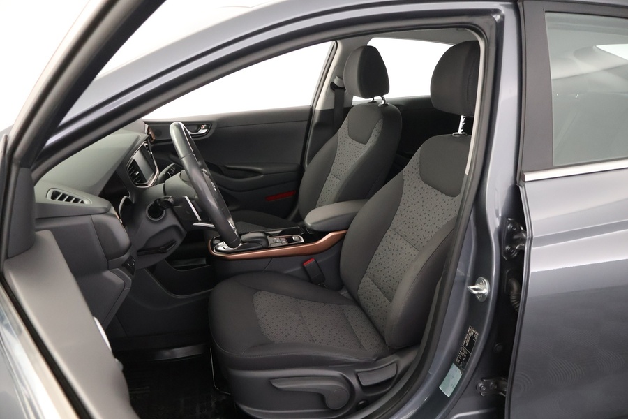 Hyundai IONIQ electric vaihtoauto