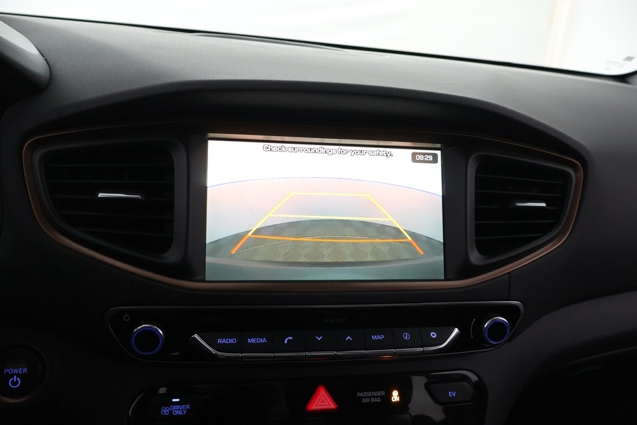 Hyundai IONIQ electric vaihtoauto