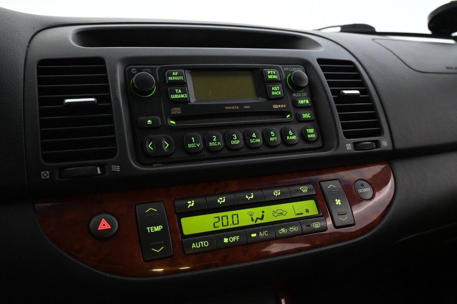 Toyota Camry vaihtoauto