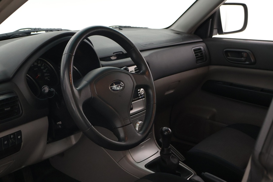 Subaru Forester vaihtoauto