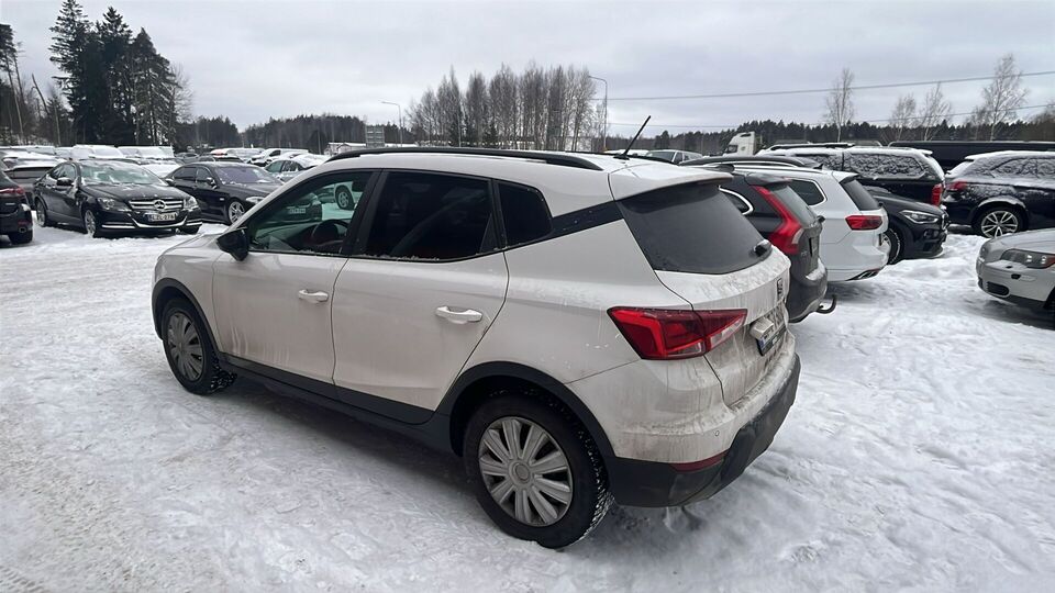 SEAT Arona vaihtoauto