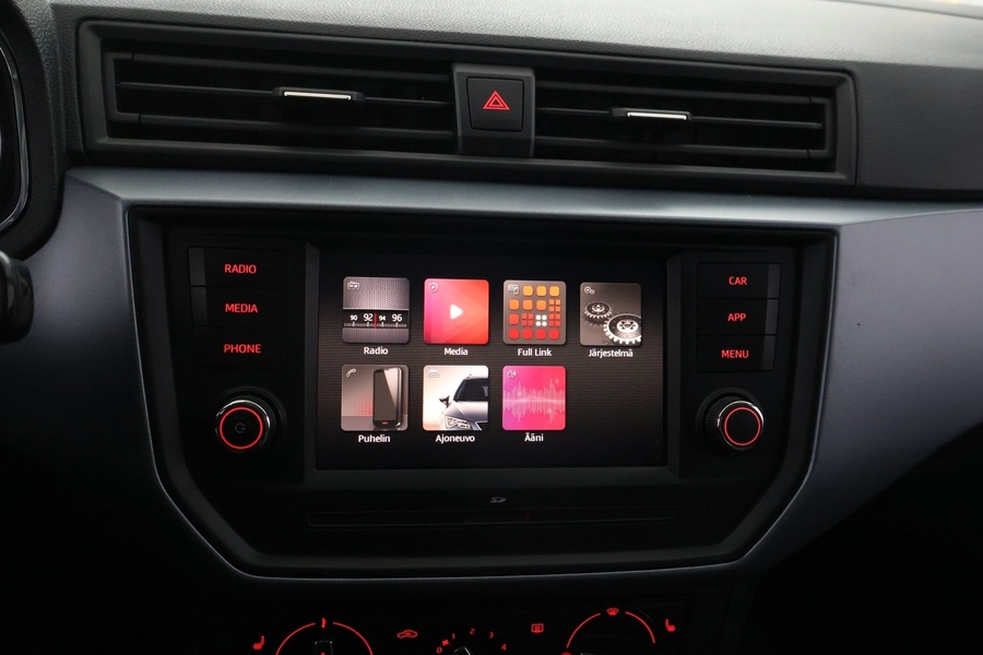 SEAT Arona vaihtoauto