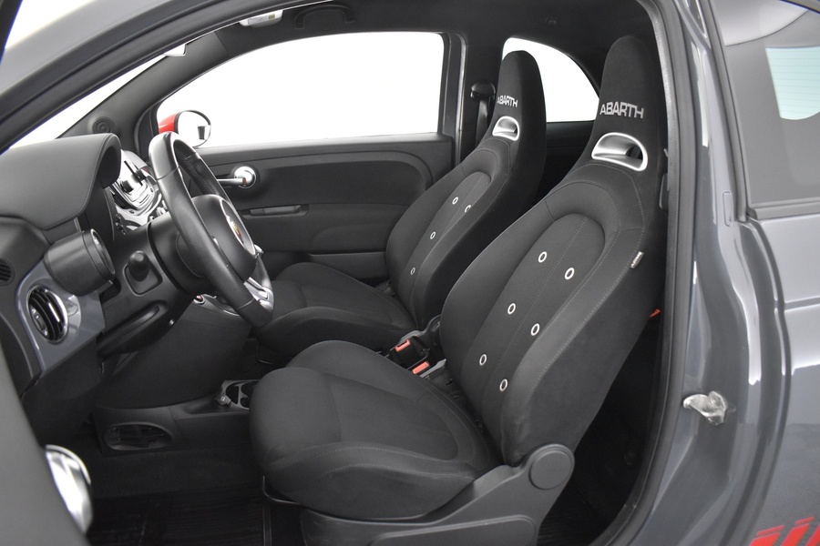 Fiat-Abarth 500 vaihtoauto