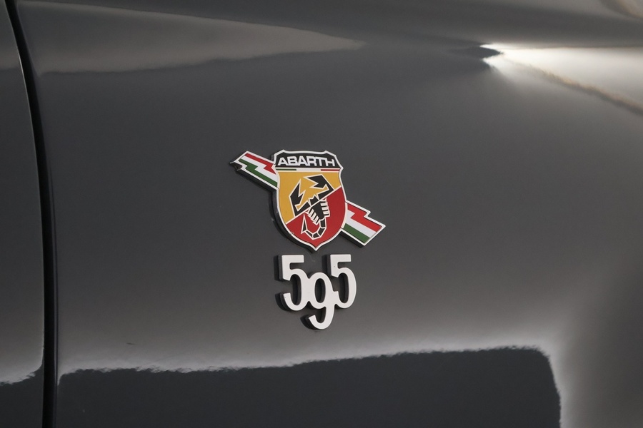 Fiat-Abarth 500 vaihtoauto