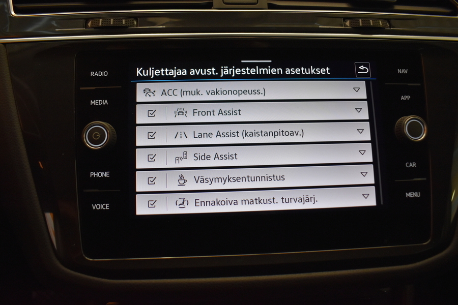 Volkswagen Tiguan vaihtoauto