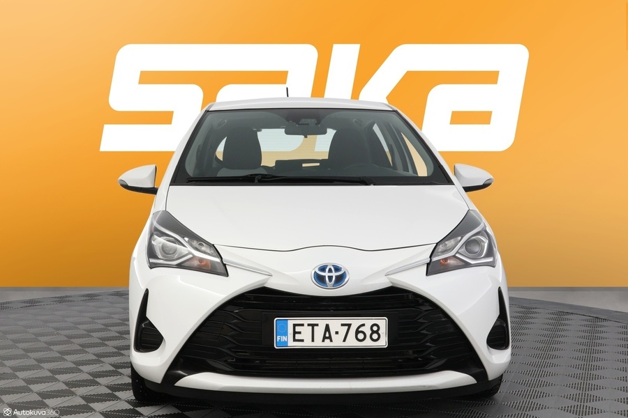 Toyota Yaris vaihtoauto