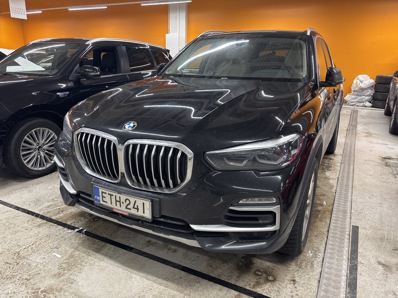 BMW X5 vaihtoauto