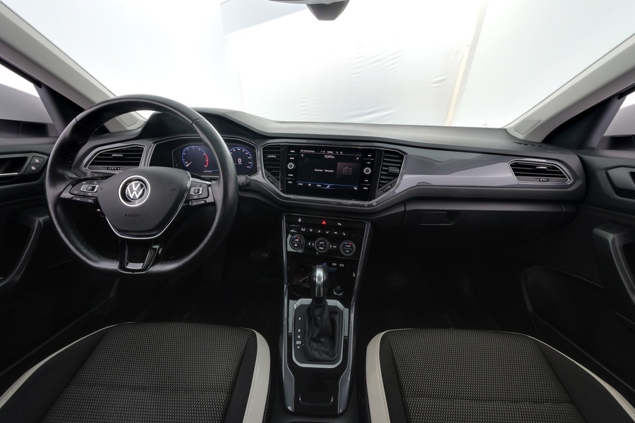 Volkswagen T-Roc vaihtoauto