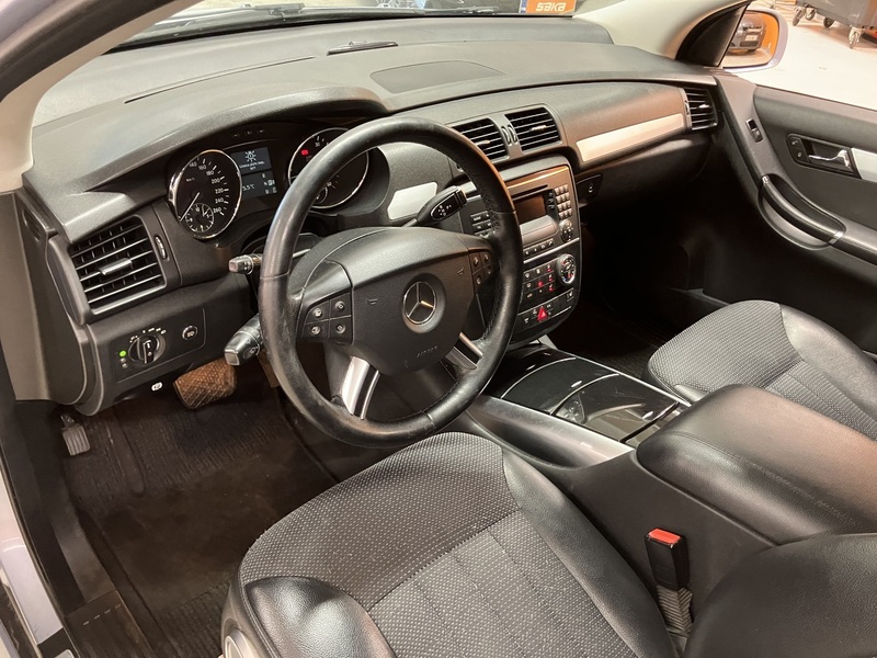 Mercedes-Benz R vaihtoauto