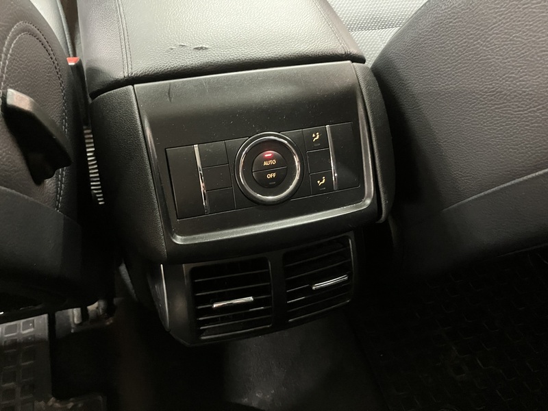 Mercedes-Benz R vaihtoauto