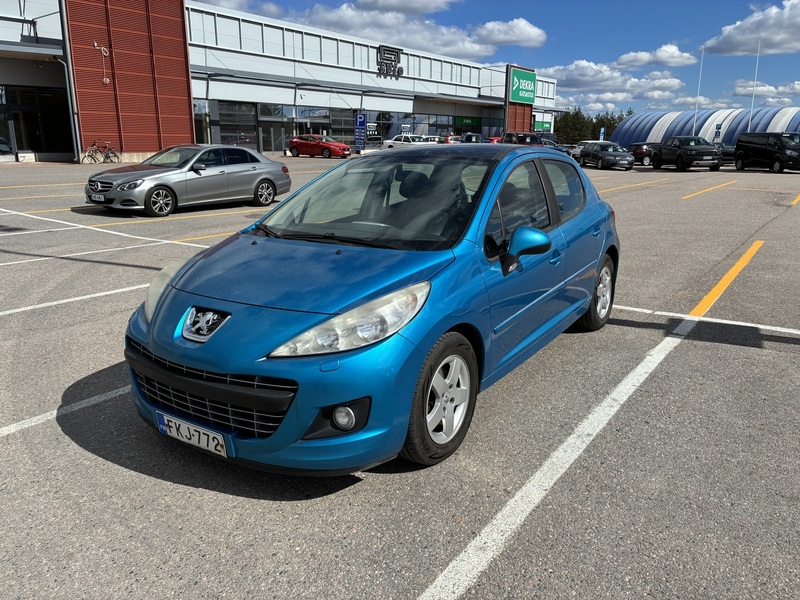 Peugeot 207 vaihtoauto