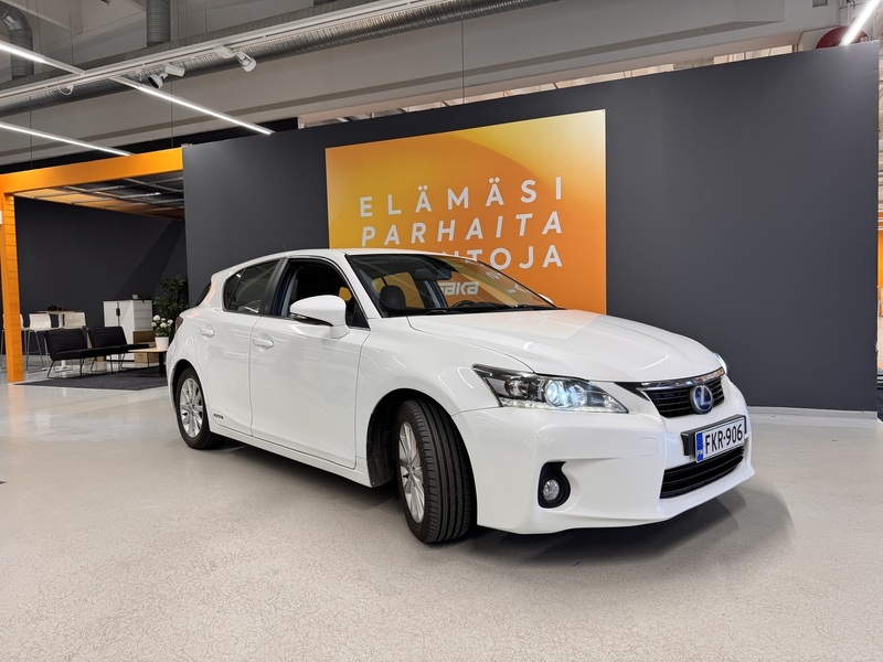 Lexus CT vaihtoauto