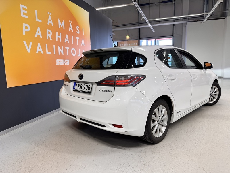 Lexus CT vaihtoauto