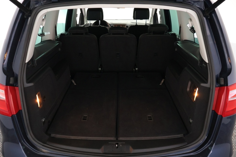 SEAT Alhambra vaihtoauto