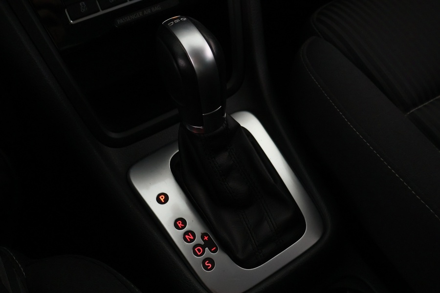 SEAT Alhambra vaihtoauto