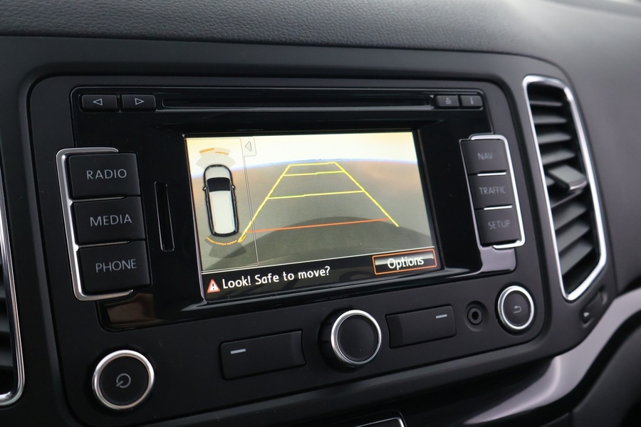 SEAT Alhambra vaihtoauto