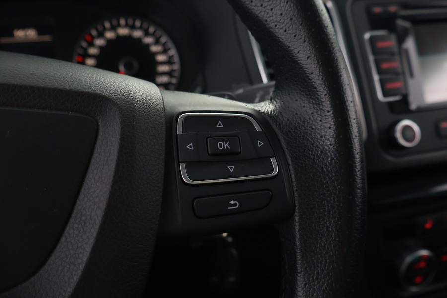 SEAT Alhambra vaihtoauto