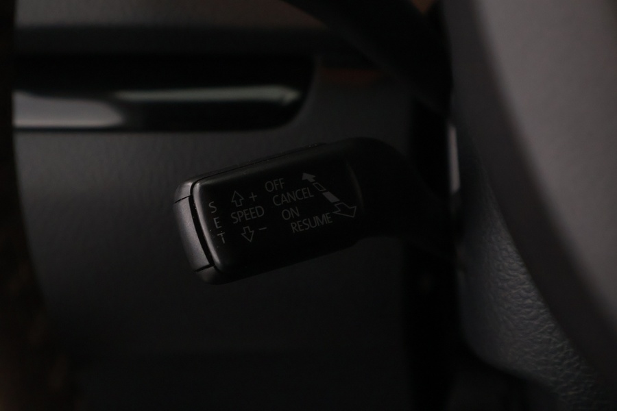 SEAT Alhambra vaihtoauto